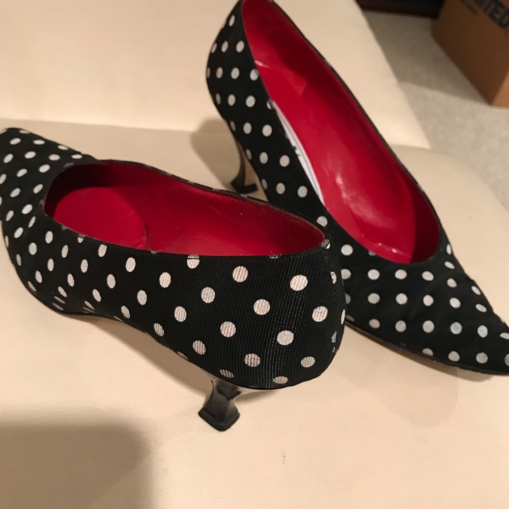 Anne Klein polka dot shoes